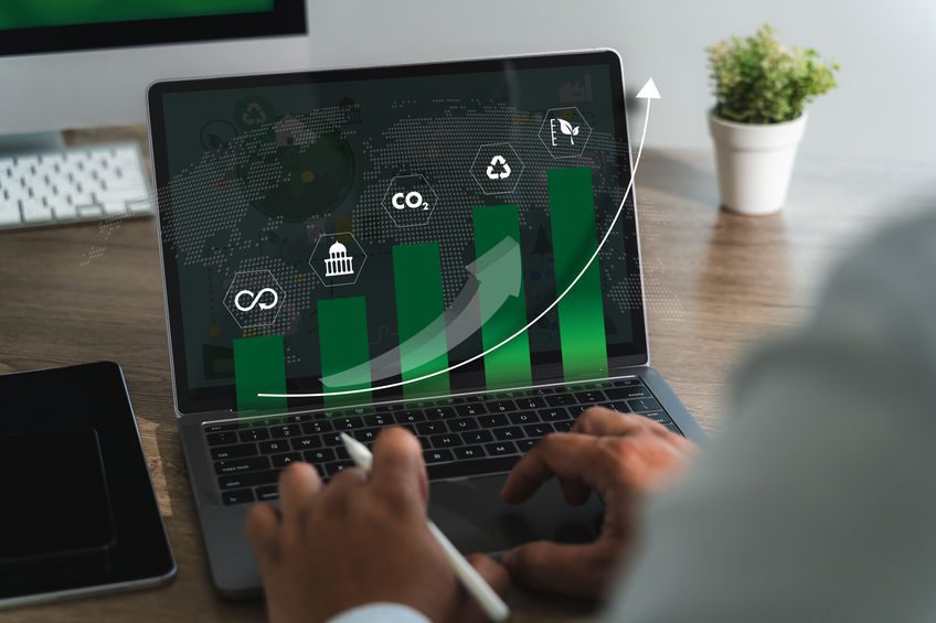 Data-driven sustainable supply chain